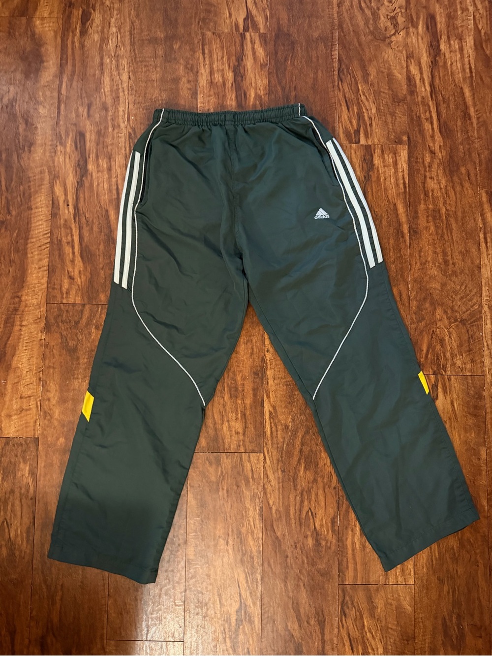 Vintage Adidas Windbreaker Green Sweat Pants  Sz M
